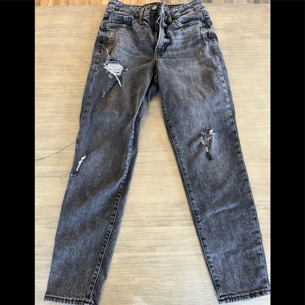Old Navy Slightly worn grey with rips